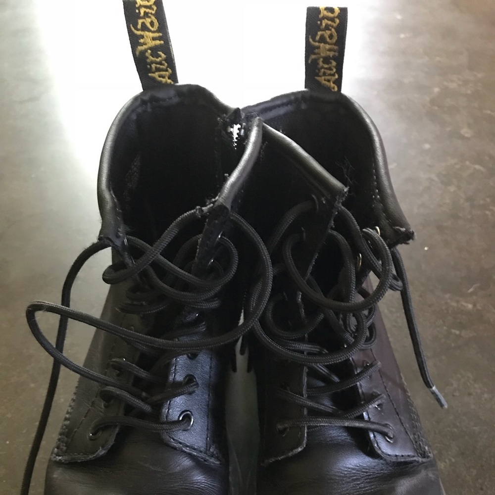 Doc Martens YOUTH Boots